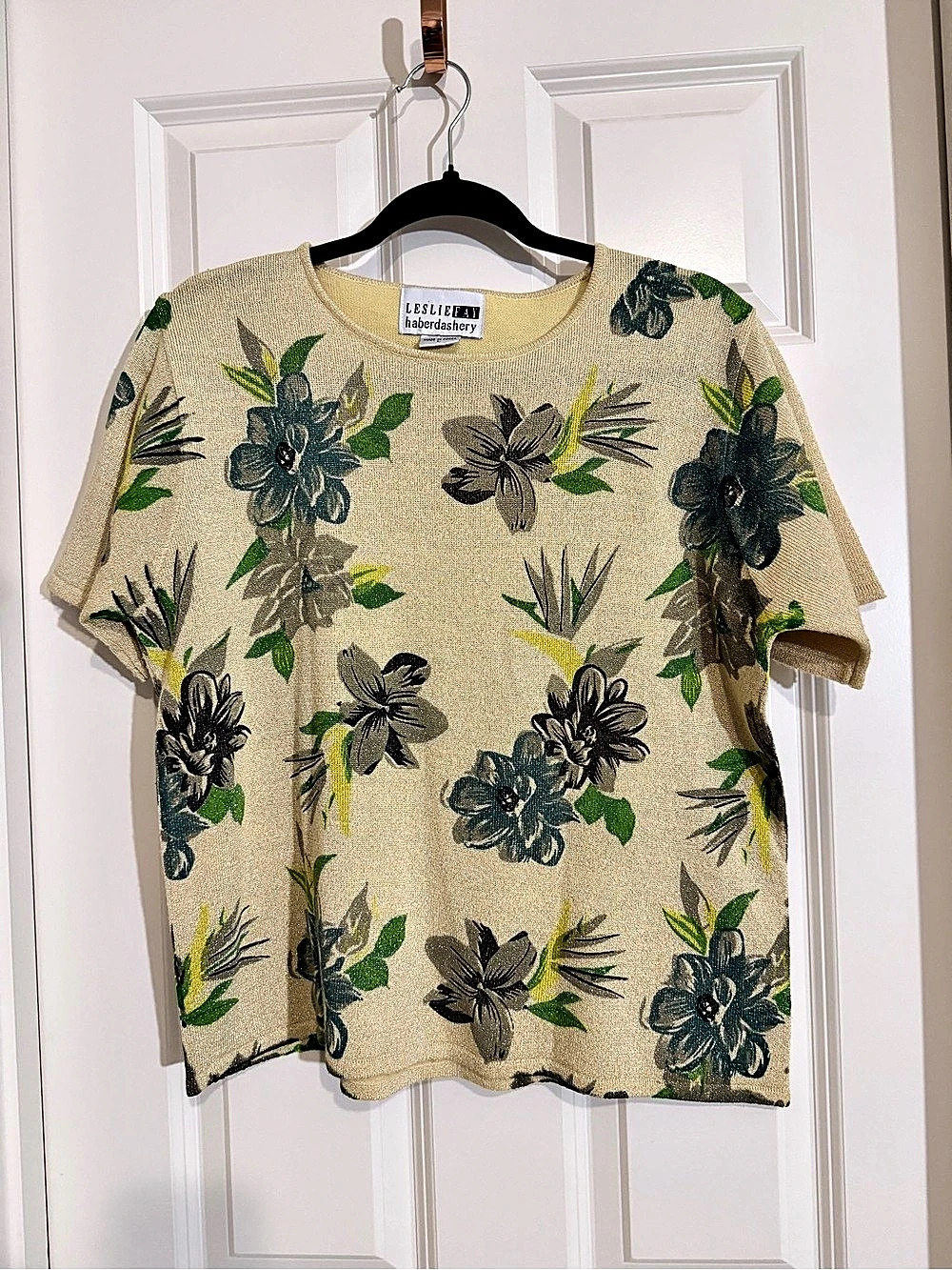 Vintage Leslie Fay Floral Short Sleeve Top in Yellow & Green Size Medium